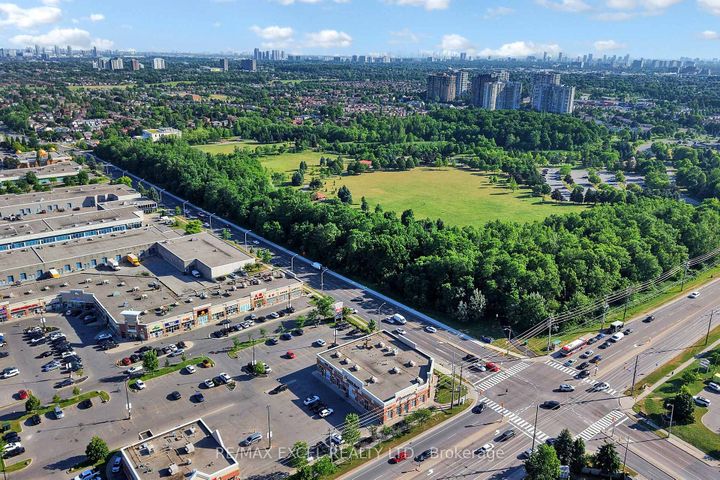 Photo 48 at 29 Green Spring Drive, Milliken, Toronto