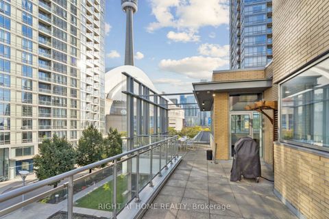 Photo 35 at 102 - 35 Mariner Terrace, Waterfront Communities C1, Toronto