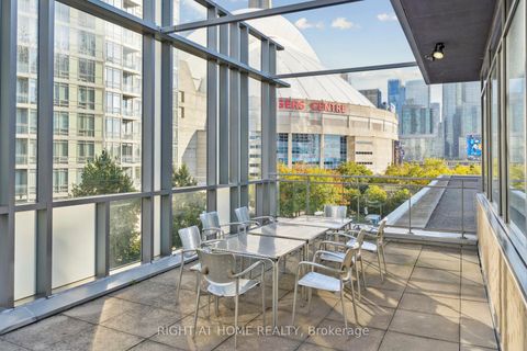 Photo 36 at 102 - 35 Mariner Terrace, Waterfront Communities C1, Toronto