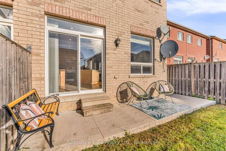 Photo 19 at 124 Rocky Point Crescent, Madoc, Brampton