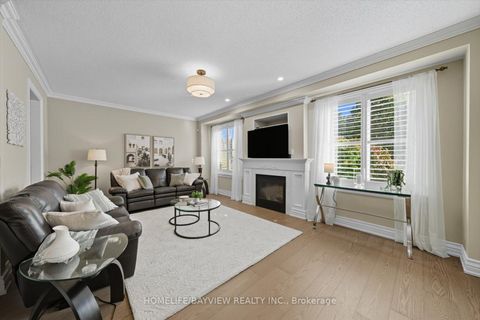 Photo 10 at 3 Crowling Court, Oak Ridges, Richmond Hill