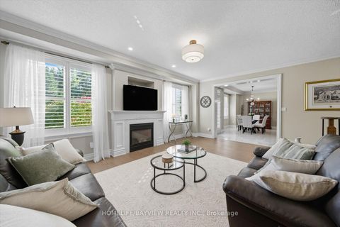 Photo 11 at 3 Crowling Court, Oak Ridges, Richmond Hill