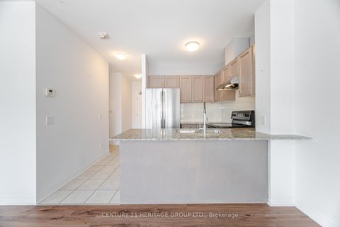 Photo 6 at 320 - 2522 Keele Street, Maple Leaf, Toronto