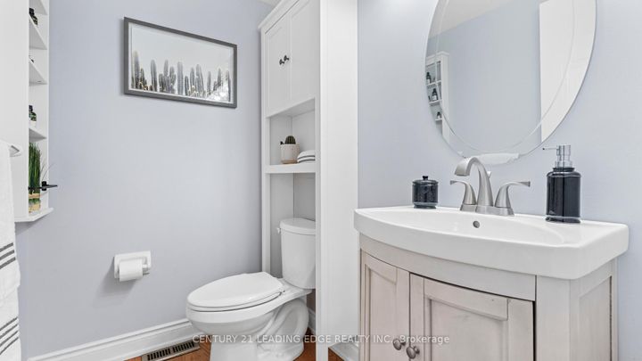 Photo 7 at 330 Sparrow Circle, Highbush, Pickering