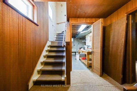 Photo 20 at 241 Eileen Avenue, Smythe, Toronto