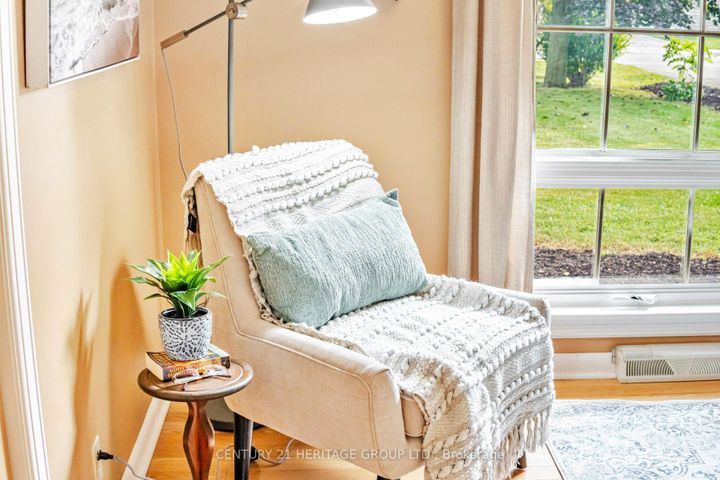 Photo 22 at 22 Poplar Drive, Oak Ridges, Richmond Hill