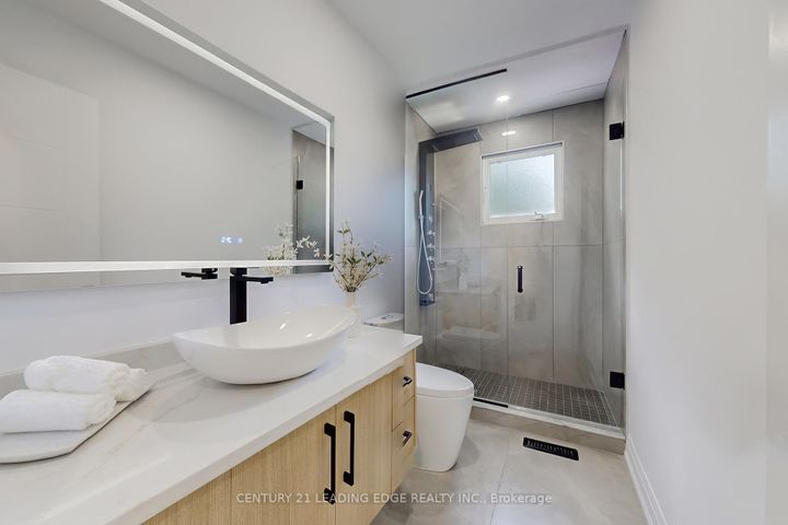 Photo 21 at 2240 Springfield Court, Sheridan, Mississauga