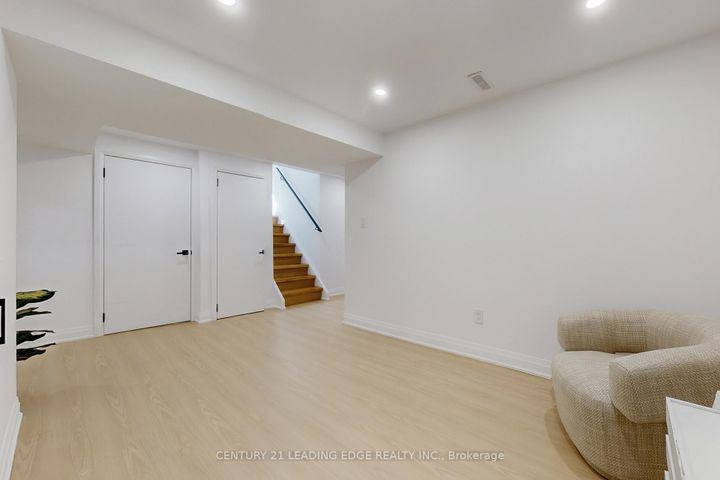 Photo 34 at 2240 Springfield Court, Sheridan, Mississauga