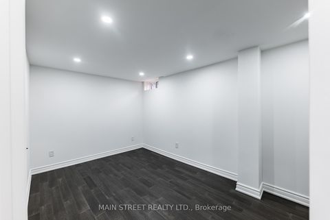 Photo 35 at 36 Nelson Circle, Armitage, Newmarket