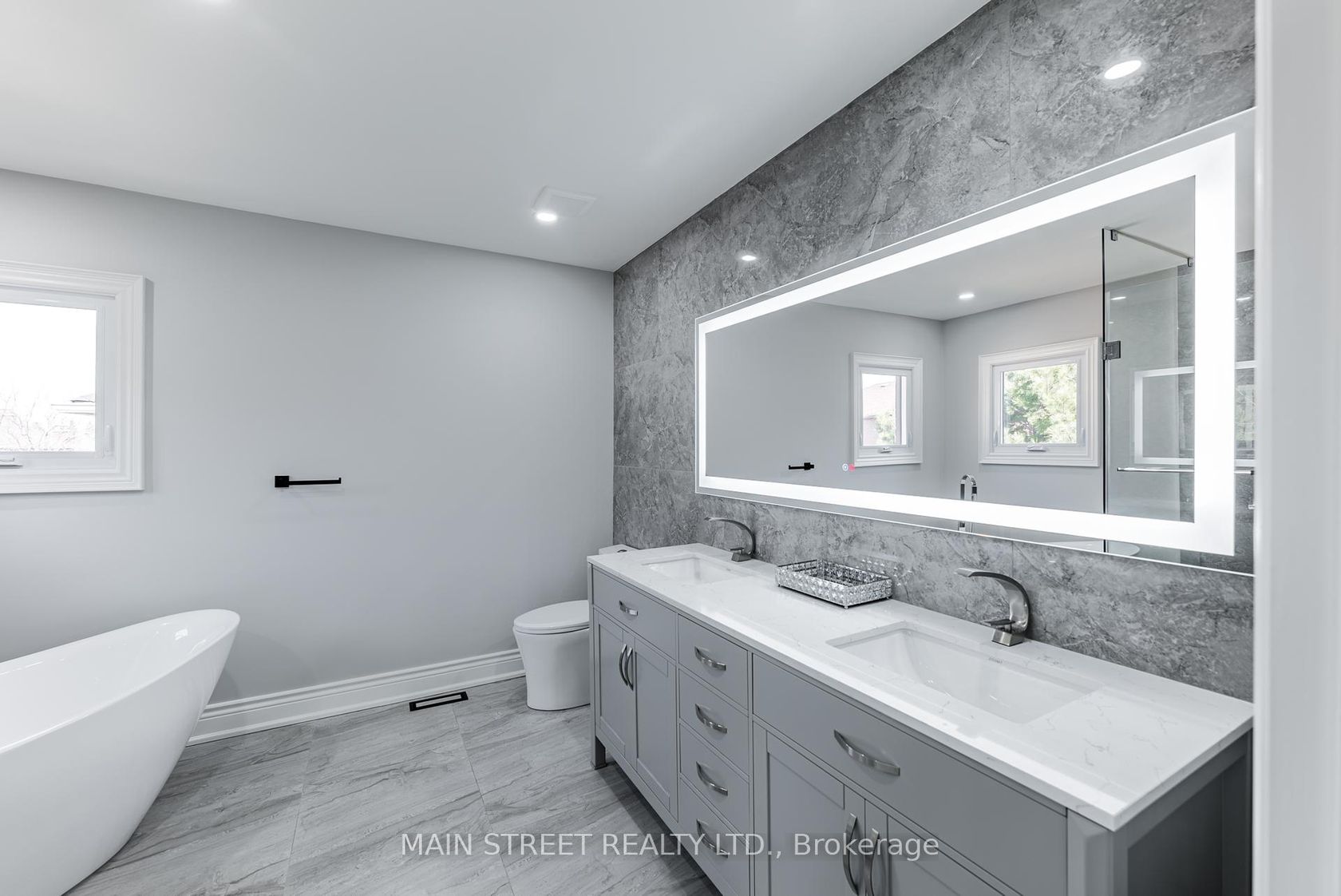 Photo 23 at 36 Nelson Circle, Armitage, Newmarket