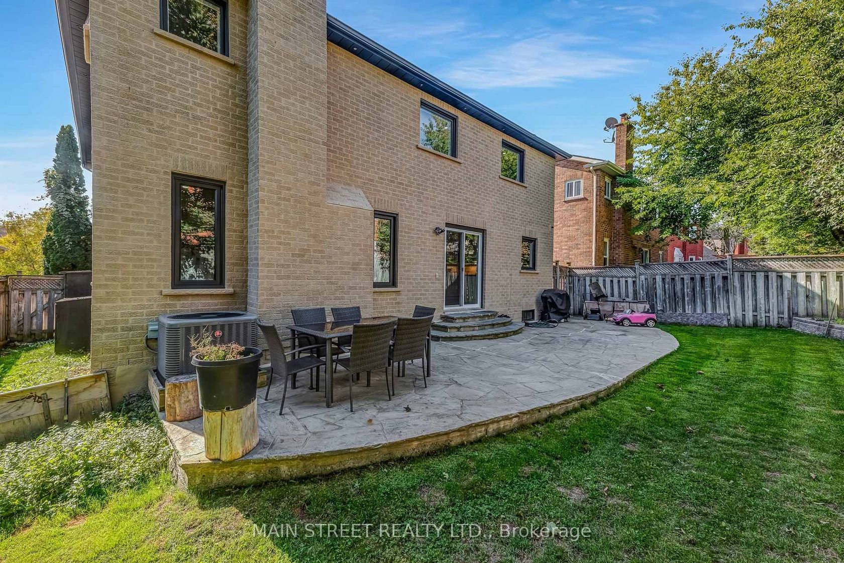Photo 38 at 36 Nelson Circle, Armitage, Newmarket