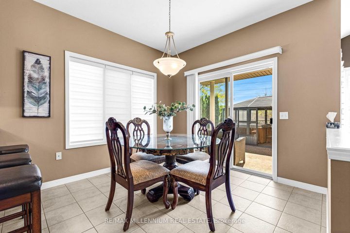 Photo 22 at 188 Blue Mountain Drive, Stoney Creek Mountain, Hamilton