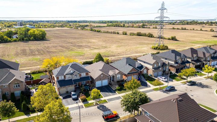 Photo 41 at 188 Blue Mountain Drive, Stoney Creek Mountain, Hamilton
