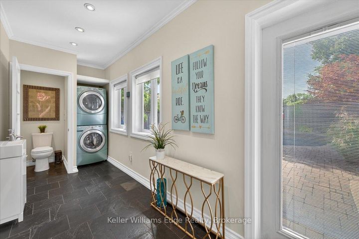 Photo 17 at 400 Sunset Drive, WO West, Oakville