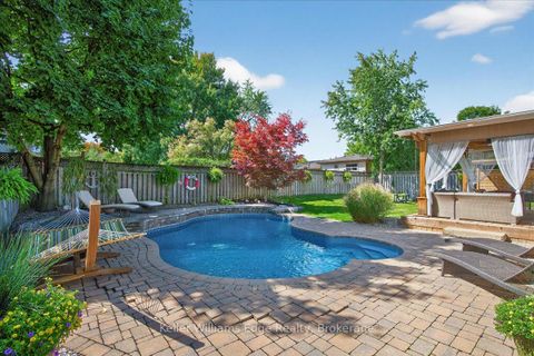 Photo 29 at 400 Sunset Drive, WO West, Oakville