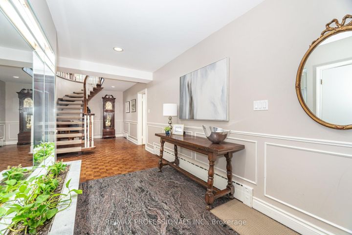 Photo 8 at 32 Edenbrook Hill, Humber Valley, Toronto