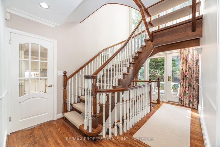 Photo 15 at 32 Edenbrook Hill, Humber Valley, Toronto
