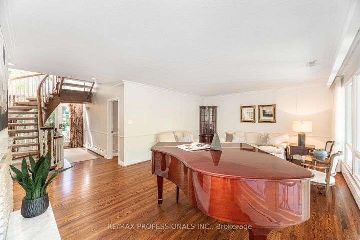 Photo 16 at 32 Edenbrook Hill, Humber Valley, Toronto