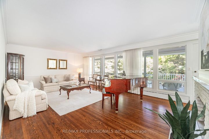Photo 17 at 32 Edenbrook Hill, Humber Valley, Toronto