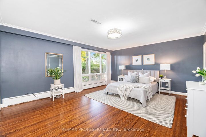 Photo 26 at 32 Edenbrook Hill, Humber Valley, Toronto