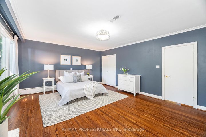 Photo 27 at 32 Edenbrook Hill, Humber Valley, Toronto