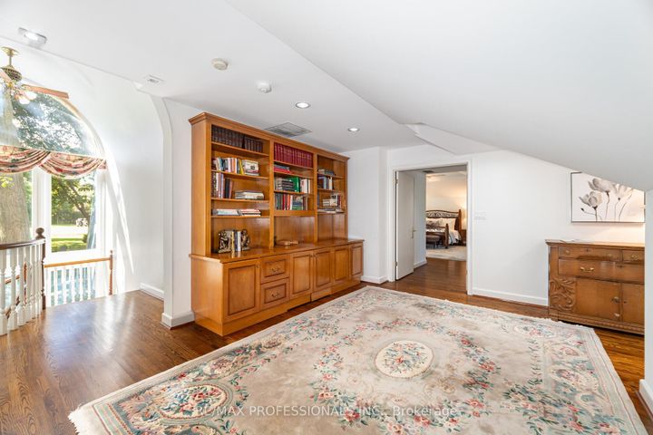Photo 32 at 32 Edenbrook Hill, Humber Valley, Toronto