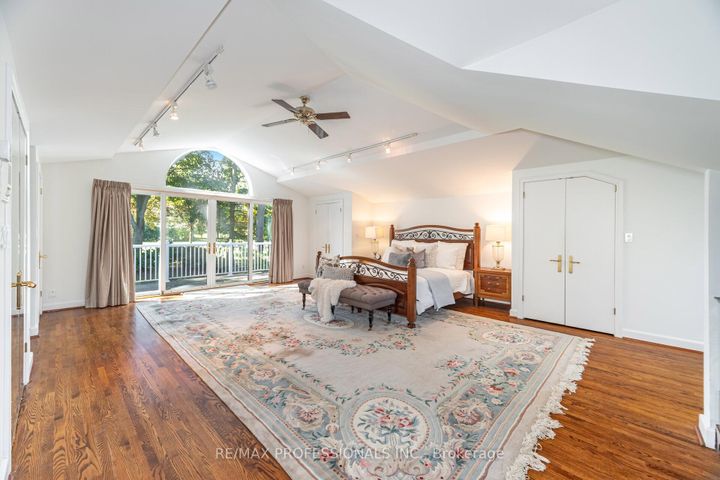Photo 33 at 32 Edenbrook Hill, Humber Valley, Toronto