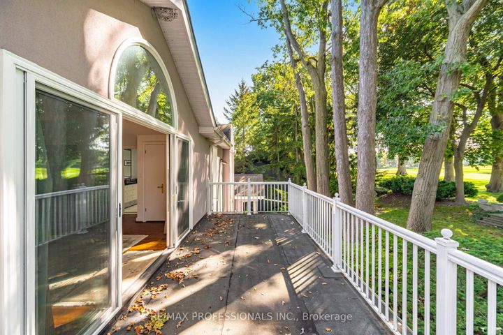 Photo 40 at 32 Edenbrook Hill, Humber Valley, Toronto