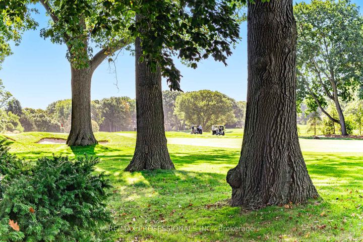 Photo 43 at 32 Edenbrook Hill, Humber Valley, Toronto