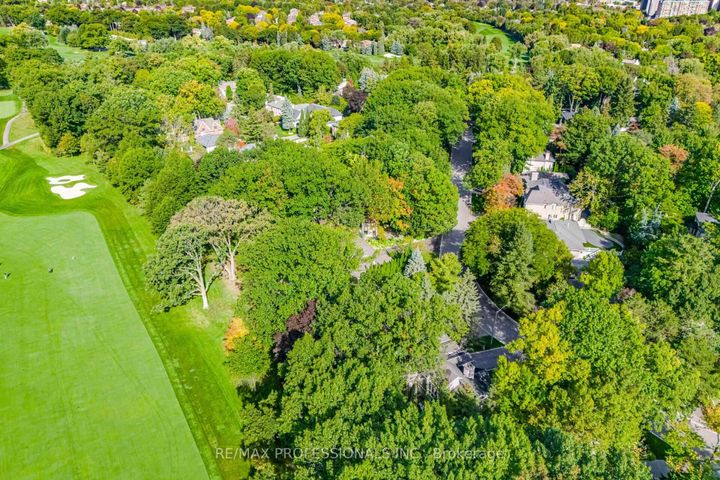 Photo 44 at 32 Edenbrook Hill, Humber Valley, Toronto