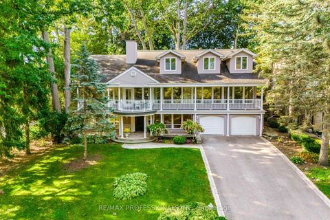 Photo 1 at 32 Edenbrook Hill, Humber Valley, Toronto