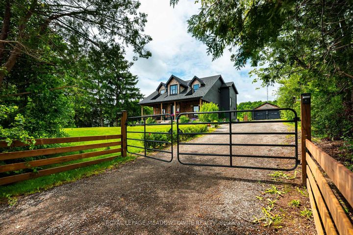 Photo 1 at 13394 Tenth Line, Rural Halton Hills, Halton Hills