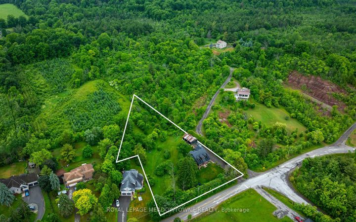 Photo 2 at 13394 Tenth Line, Rural Halton Hills, Halton Hills