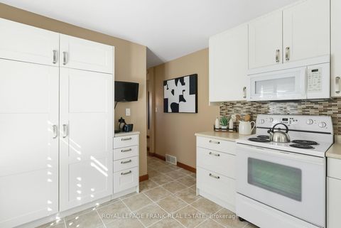 Photo 18 at 131 Jones Avenue, Centennial, Oshawa