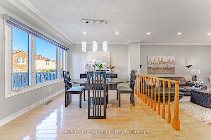 Photo 10 at 103 New Forest Square, Steeles, Toronto