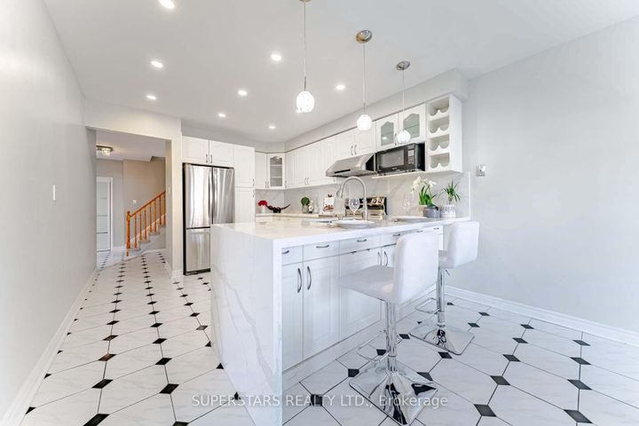 Photo 13 at 103 New Forest Square, Steeles, Toronto