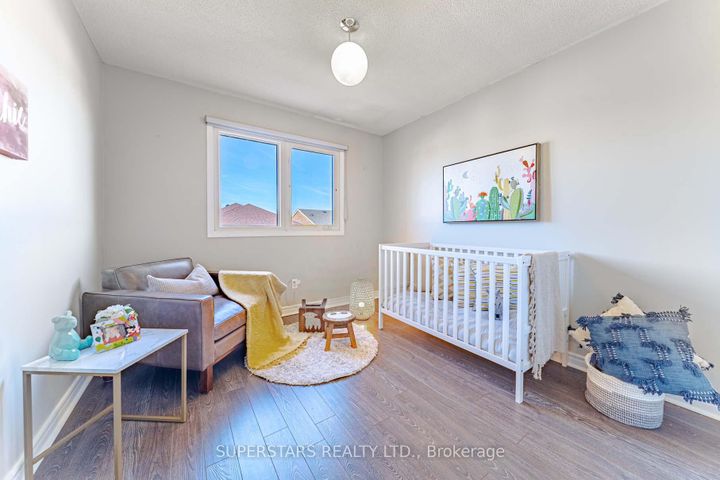 Photo 31 at 103 New Forest Square, Steeles, Toronto