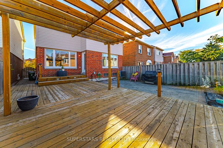 Photo 40 at 103 New Forest Square, Steeles, Toronto