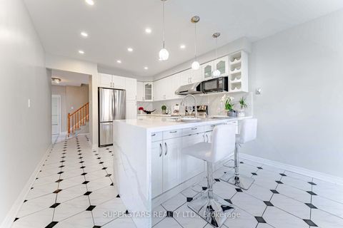 Photo 13 at 103 New Forest Square, Steeles, Toronto