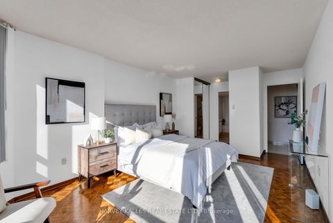 Photo 31 at 1411 - 7440 Bathurst Street, Brownridge, Vaughan