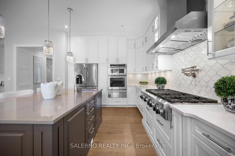 Photo 12 at 11 Compton Crescent, CFB, Toronto Photo 12 at 11 Compton Crescent, CFB, Toronto