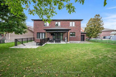 Photo 43 at 11 Compton Crescent, CFB, Toronto