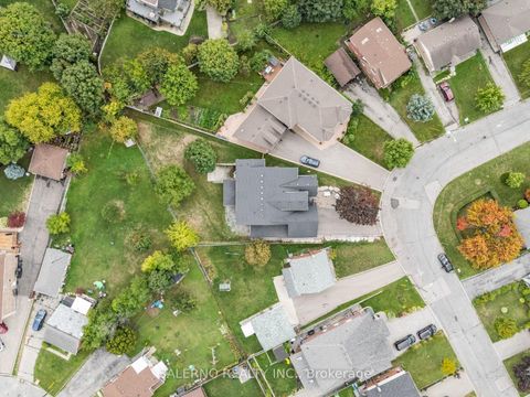 Photo 48 at 11 Compton Crescent, CFB, Toronto