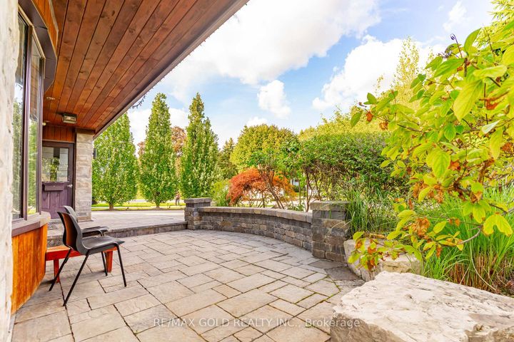 Photo 2 at 39 Ascot Avenue, Avondale, Brampton