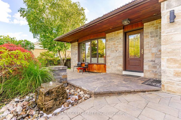 Photo 3 at 39 Ascot Avenue, Avondale, Brampton