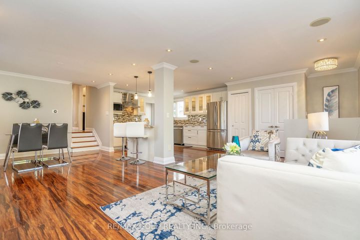 Photo 8 at 39 Ascot Avenue, Avondale, Brampton