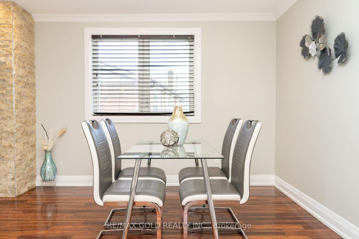 Photo 16 at 39 Ascot Avenue, Avondale, Brampton