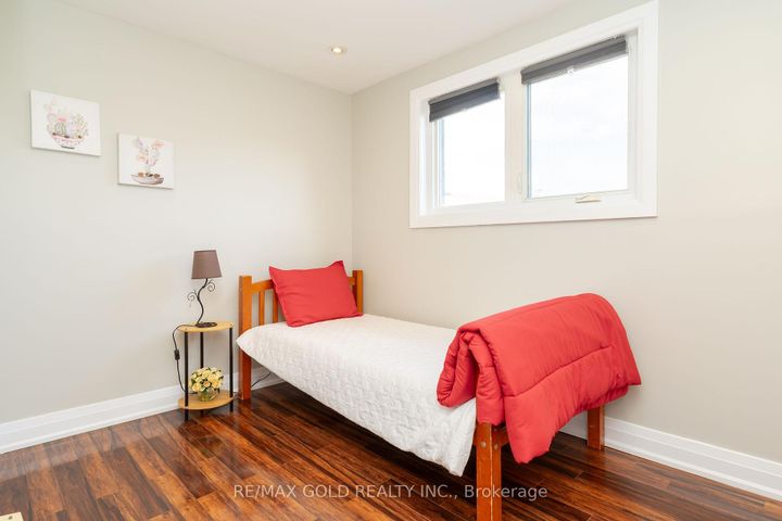 Photo 24 at 39 Ascot Avenue, Avondale, Brampton