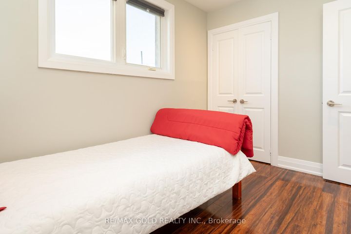 Photo 25 at 39 Ascot Avenue, Avondale, Brampton