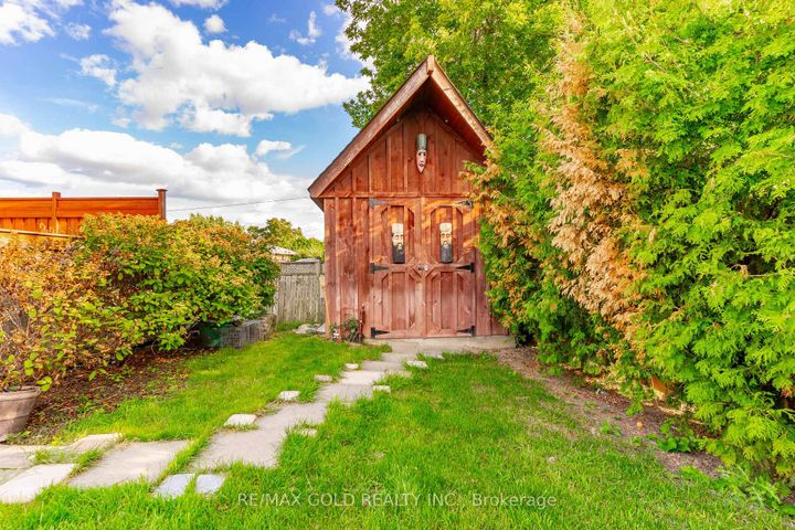 Photo 42 at 39 Ascot Avenue, Avondale, Brampton
